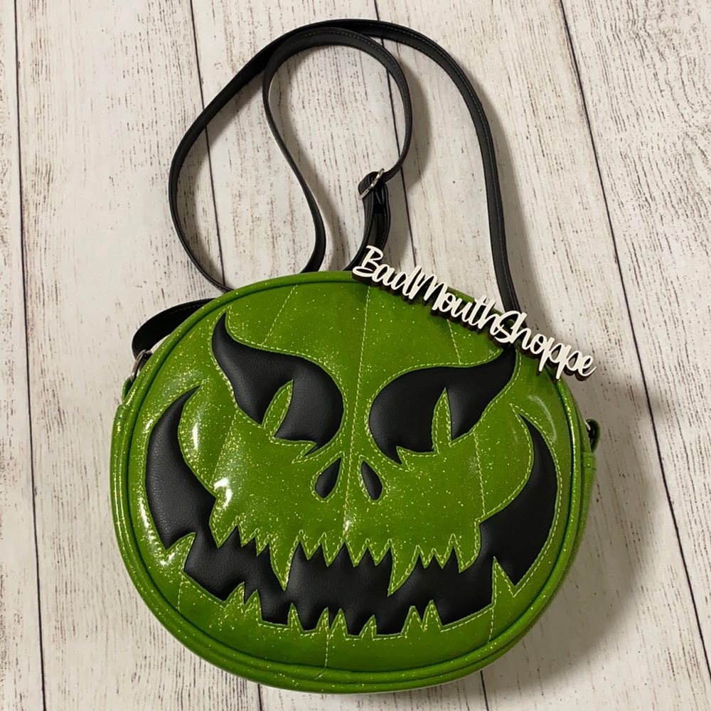 *Love Pain and Stitches Green Glitter & Matte Black Evil Face Pumpkin Purse